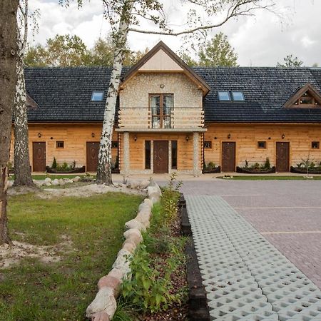 Zajazd Golebiowski Lipsko Exteriér fotografie
